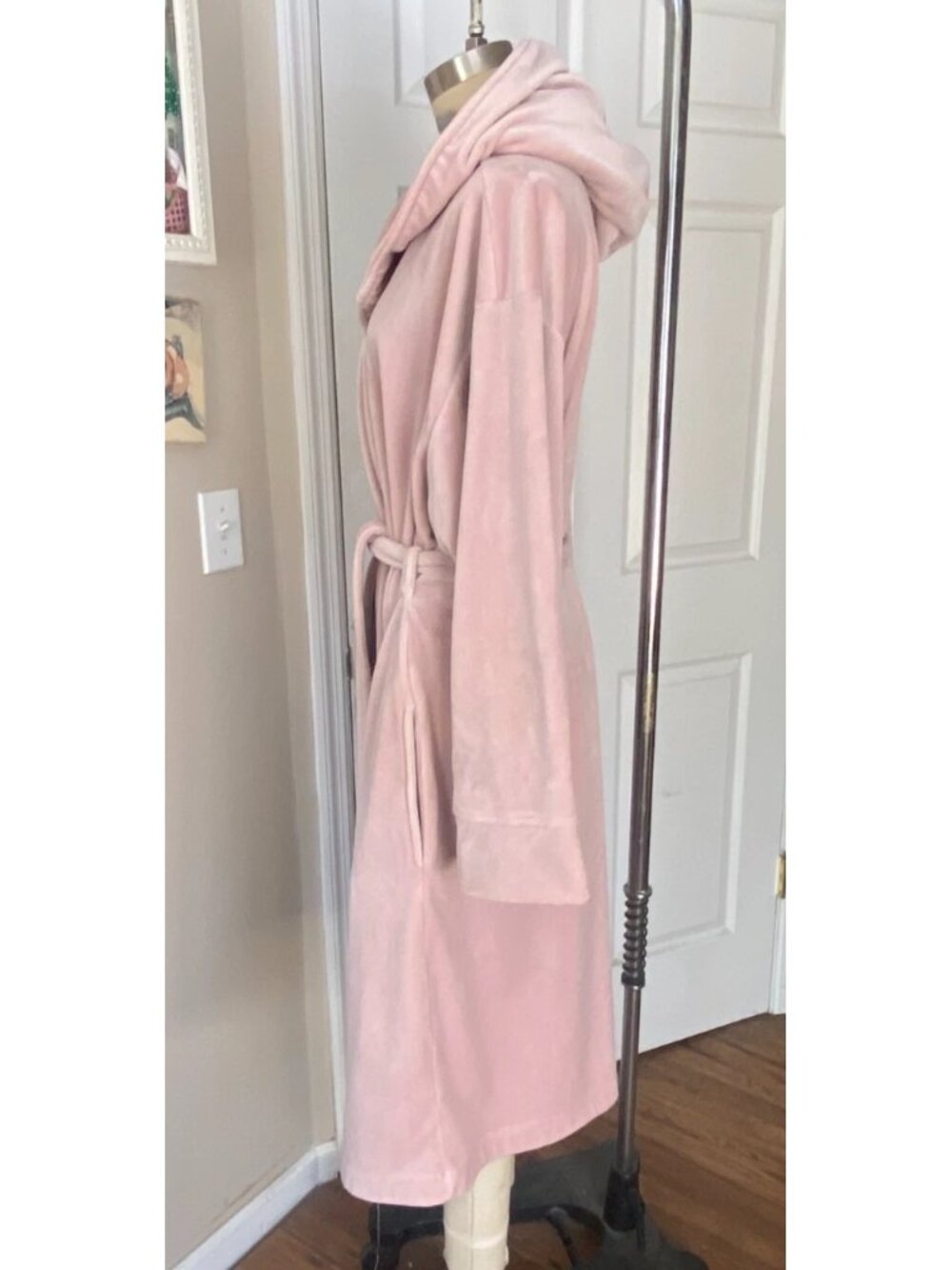 WYSTERIA LANE Pale PINK Velour velvet Oversized Hood Hooded belted Bathrobe - Picture 4 of 7